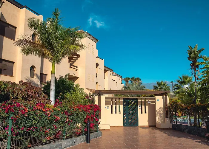 Villa Luxury Amarilla Golf *